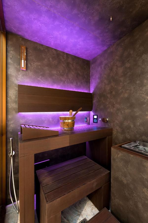 F1Rst Suite Apartment & Spa فلورنس المظهر الخارجي الصورة